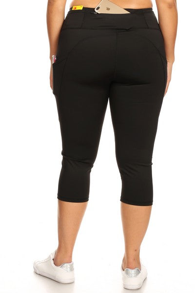 Yelete Women's Active High Rise 5-Pocket Capri Leggings BLACK image 0